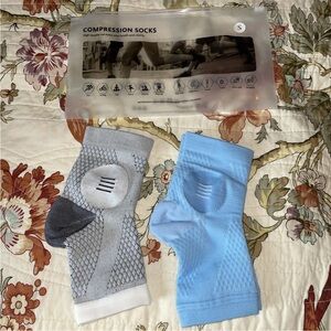 Open toe compression Ankle socks 2 pair Women Small
